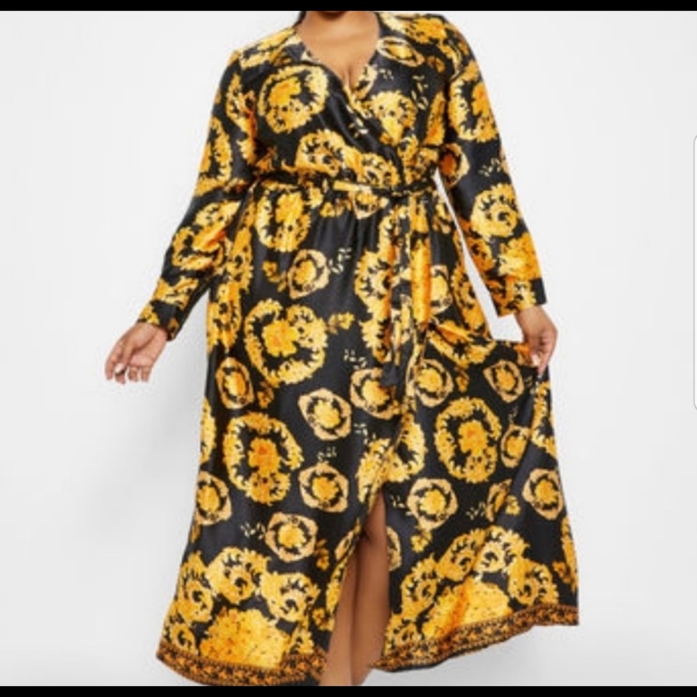 Ashley Stewart black/gold maxi